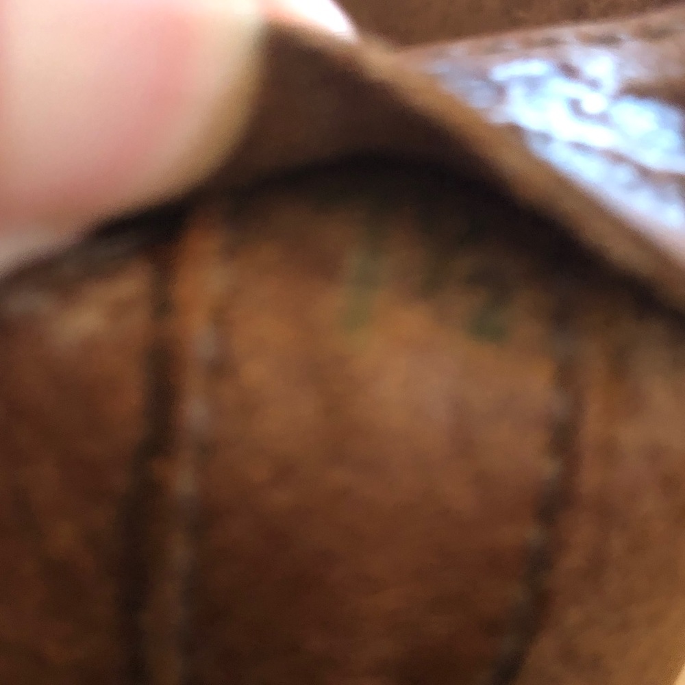 Women’s mid calf tan leather boots by Roots; size 7.5